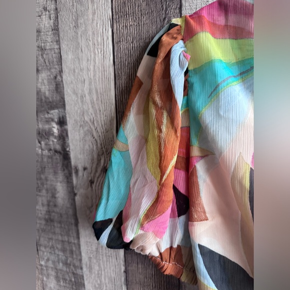 Floral Chiffon Cropped Wrap Top from Forever 21 - Picture 6 of 13